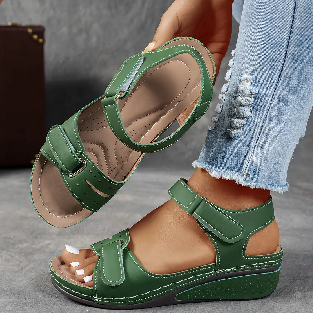 Clara - Elegant orthopedic sandals